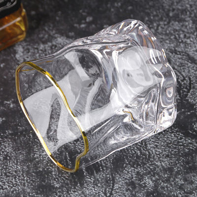 A caneca regular de cristal sem chumbo superior dos vidros de vinho balança o copo bebendo dos vidros fornecedor