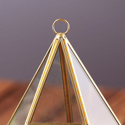 Do ouro suculento de vidro do preto da planta de Homeware da flor Terrarium de vidro geométrico de suspensão fornecedor