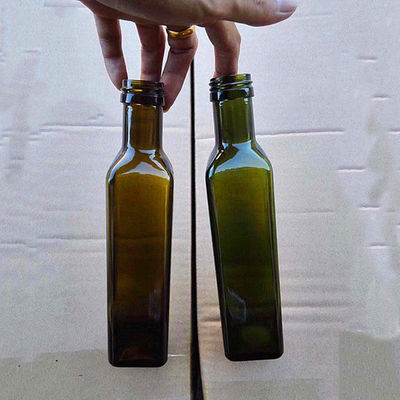 Garrafas de azeite extravagantes da cozinha, garrafa do pulverizador do óleo com tampa do metal fornecedor